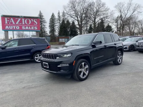 Black 2023 Jeep Grand Cherokee Limited for sale in Rome, NY