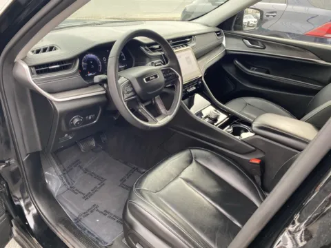 More photos of 2023 Jeep Grand Cherokee Limited at Fazio's Auto Sales, NY