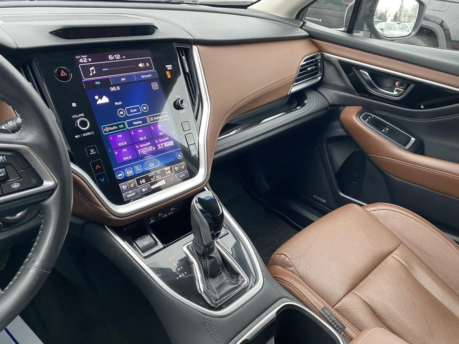 2020 Subaru Outback Touring - Photo 21