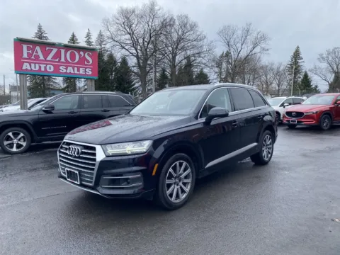 Blue 2018 Audi Q7 Prestige for sale in Rome, NY