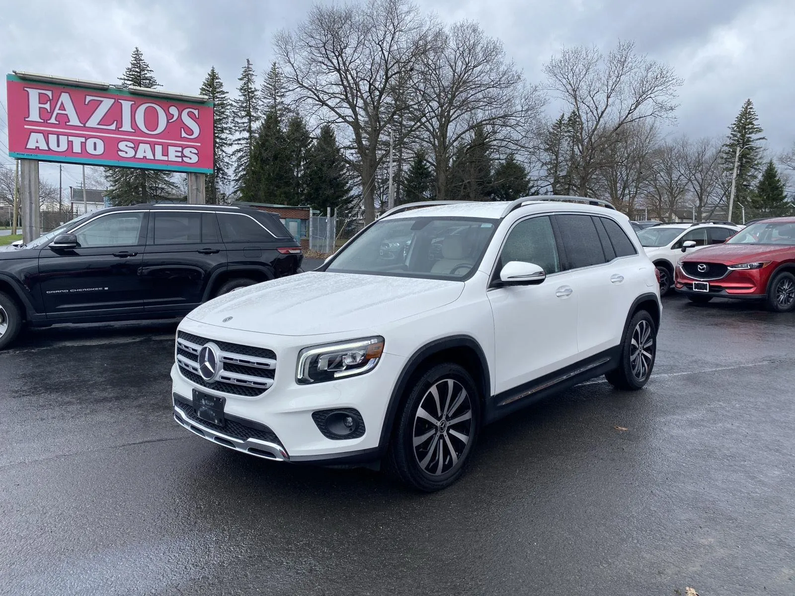 White 2020 Mercedes-Benz GLB 250 for sale in Rome, NY