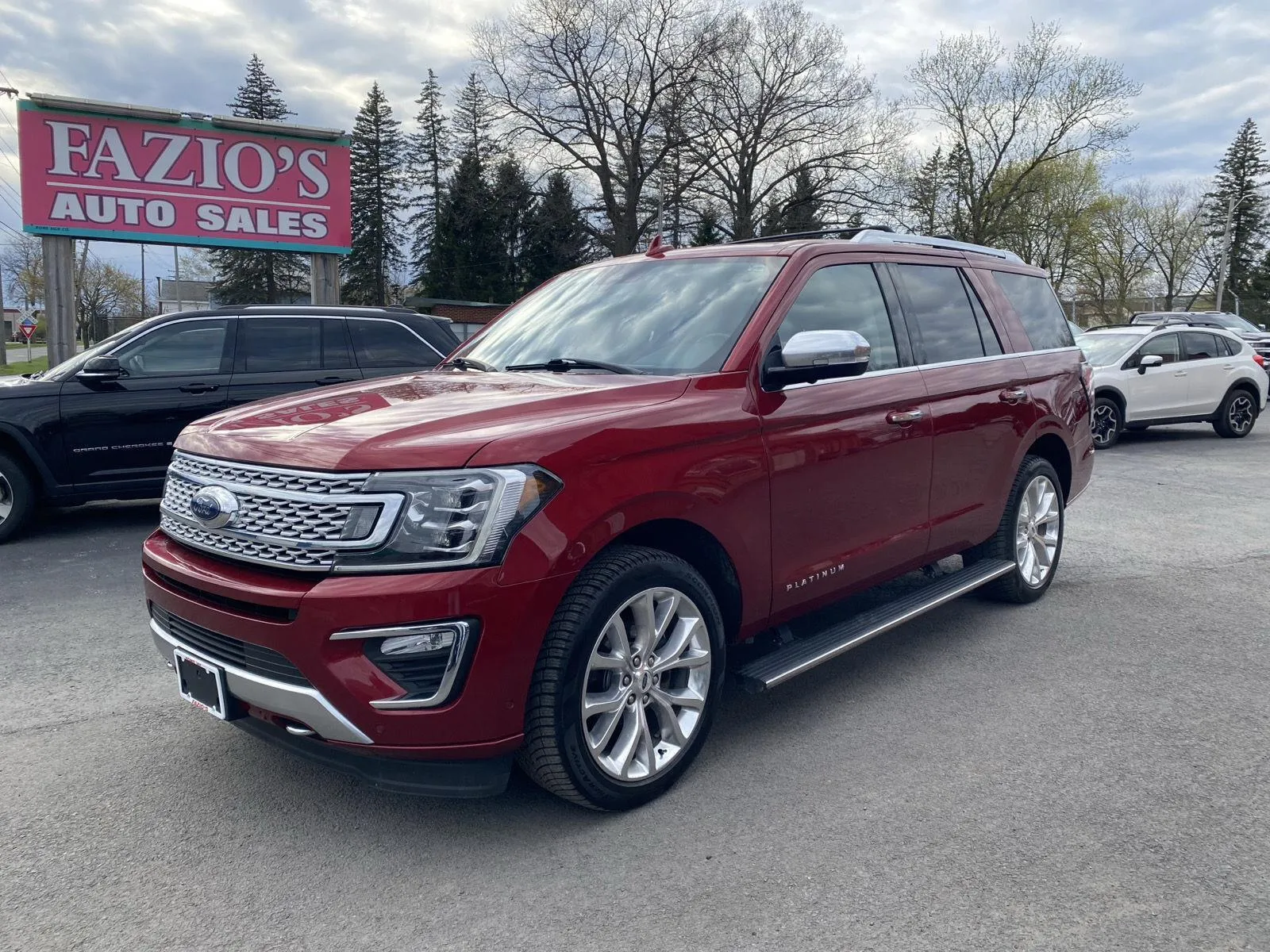 Red 2018 Ford Expedition Platinum for sale in Rome, NY