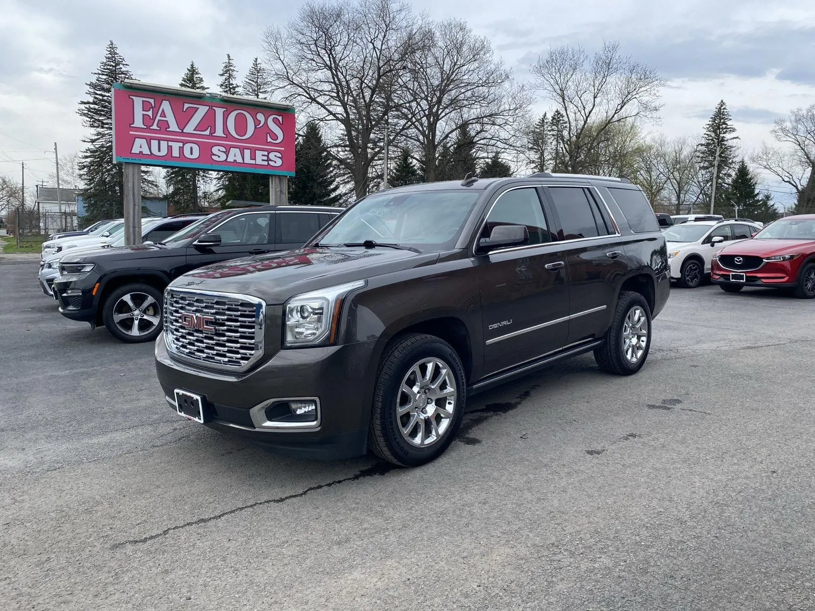 Gray 2020 GMC Yukon Denali for sale in Rome, NY