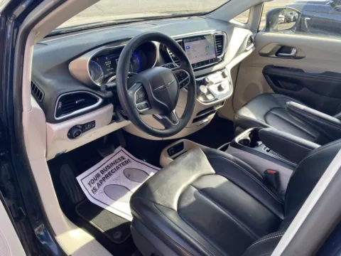 More photos of 2023 Chrysler Pacifica Touring L at Fazio's Auto Sales, NY