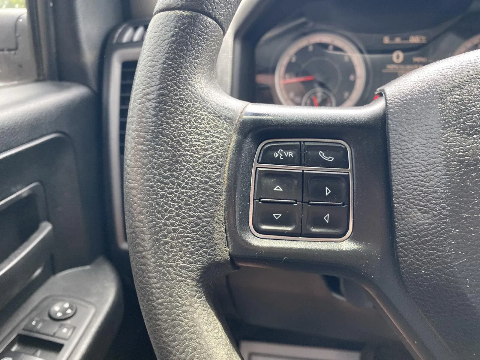 2018 RAM Ram 1500 Pickup Express - Photo 13