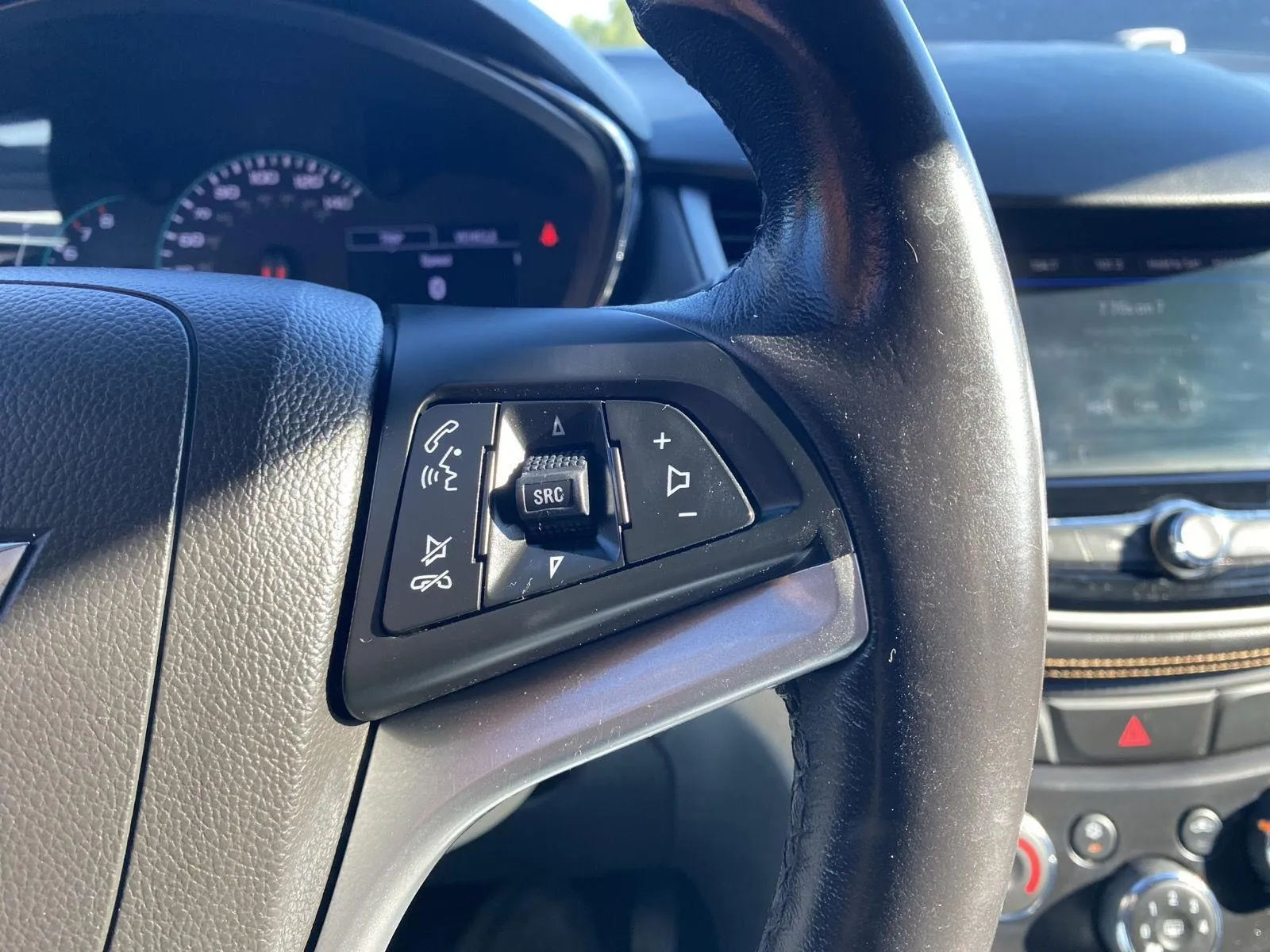 2018 Chevrolet Trax LT - Photo 18