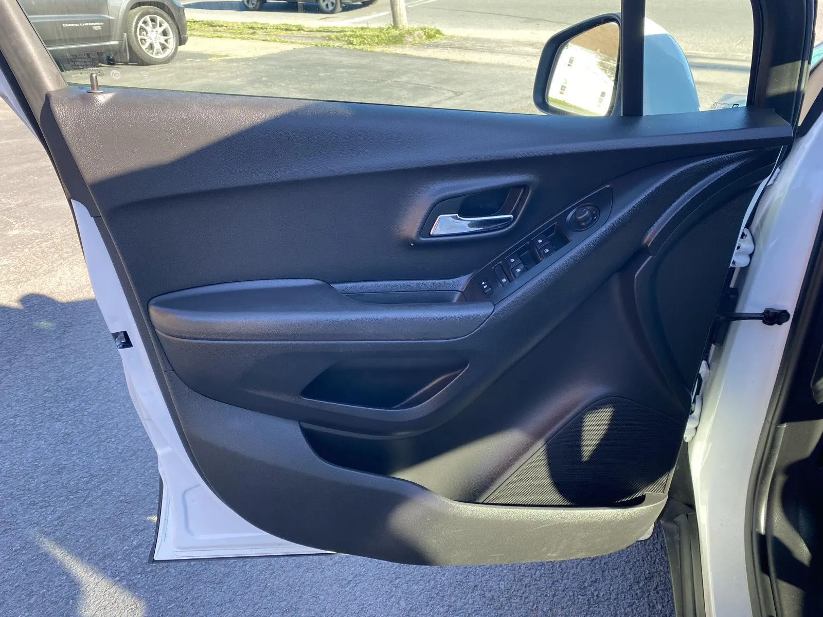2018 Chevrolet Trax LT - Photo 21