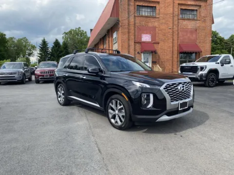 More photos of 2022 Hyundai Palisade SEL at Fazio's Auto Sales, NY