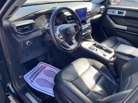 More photos of 2021 Ford Explorer Limited at Fazio's Auto Sales, NY