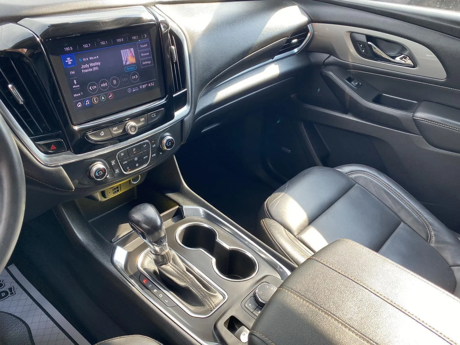 2021 Chevrolet Traverse RS - Photo 22