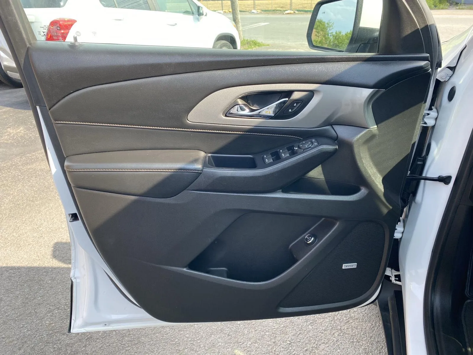 2021 Chevrolet Traverse RS - Photo 25