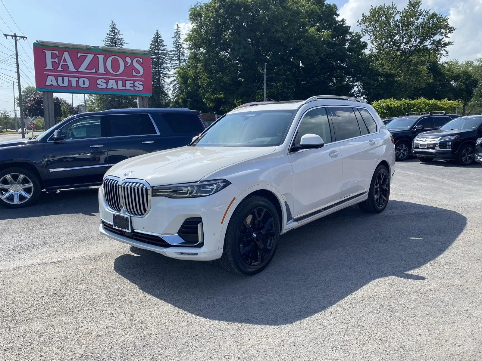 2021 BMW X7 xDrive40i's photo