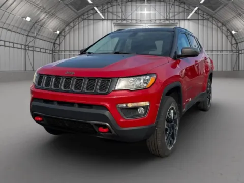 Photos of 2019 Jeep Compass Trailhawk Sport Utility 4D for sale in Pottstown, PA at Reliable Car Connection