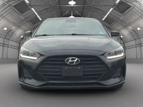More photos of 2019 Hyundai Veloster 2.0 Coupe 3D at Reliable Car Connection, PA