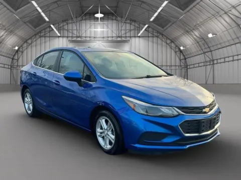 More photos of 2018 Chevrolet Cruze LT at Reliable Car Connection, PA