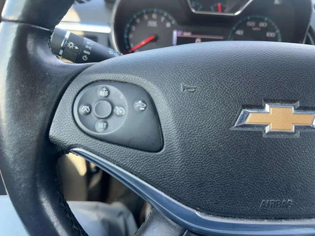 2015 Chevrolet Impala 2LZ - Photo 32