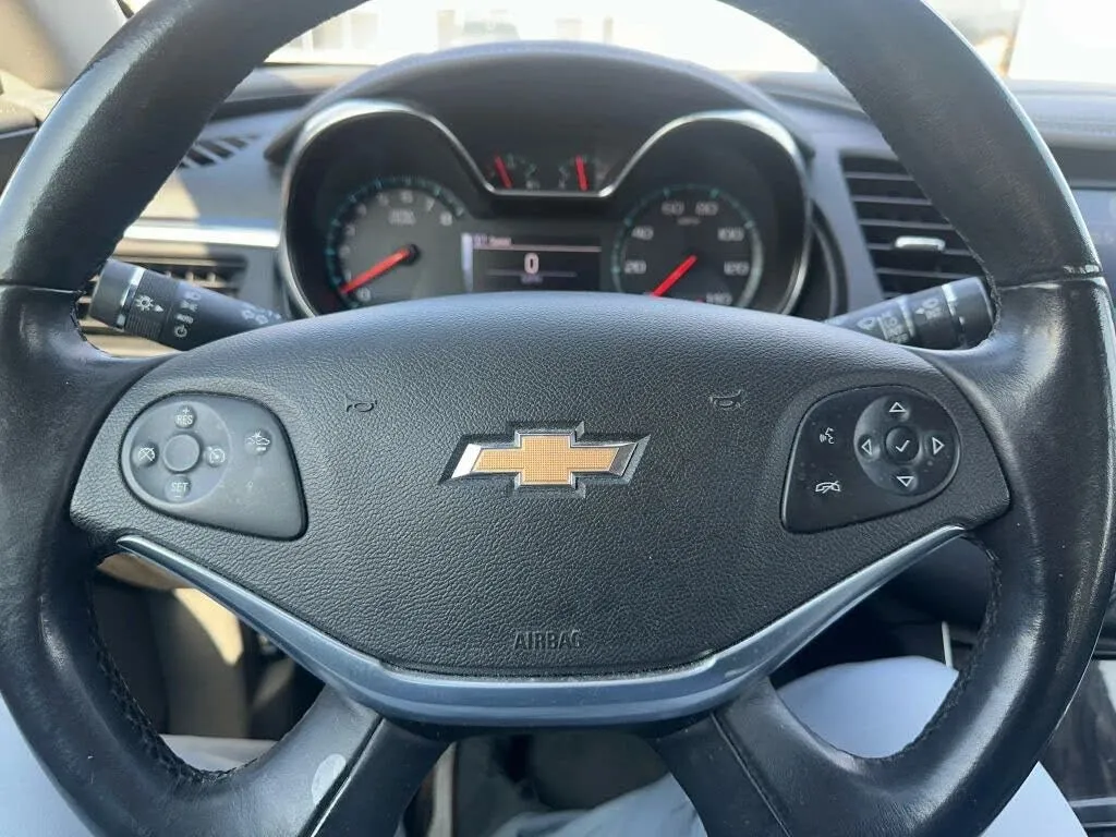 2015 Chevrolet Impala 2LZ - Photo 30