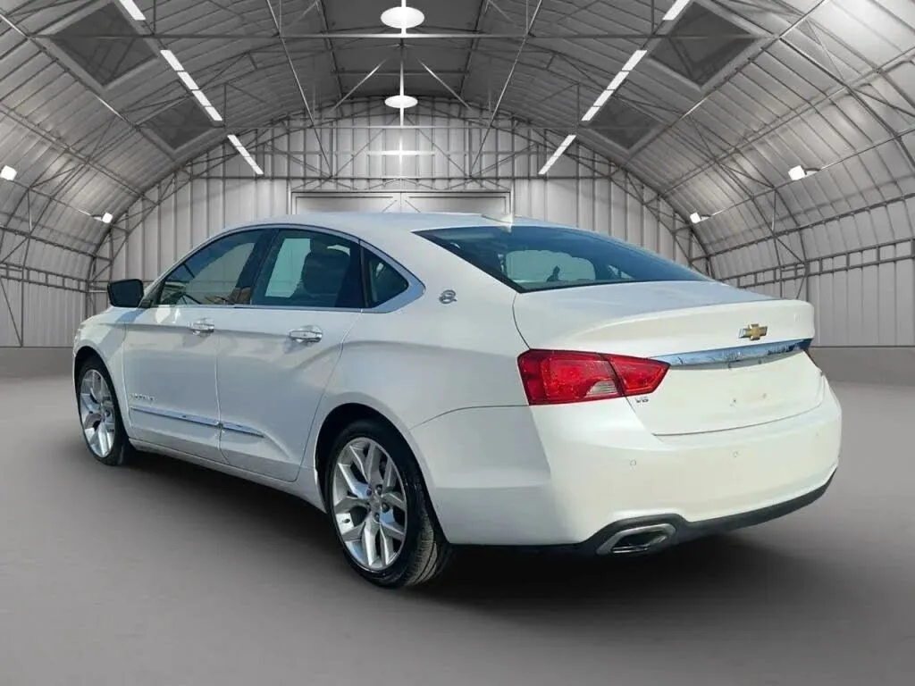 2015 Chevrolet Impala 2LZ - Photo 8