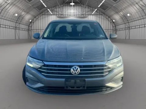 Photos of 2019 Volkswagen Jetta 1.4T SE Sedan 4D for sale in Pottstown, PA at Reliable Car Connection