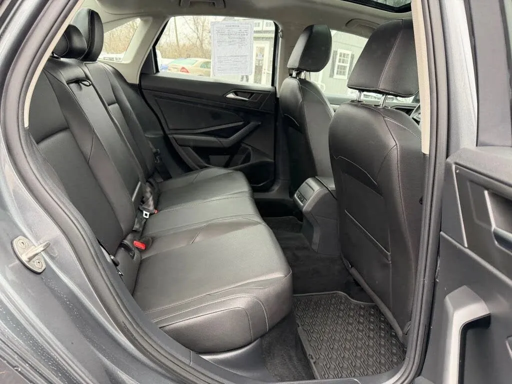 2019 Volkswagen Jetta SE - Photo 40