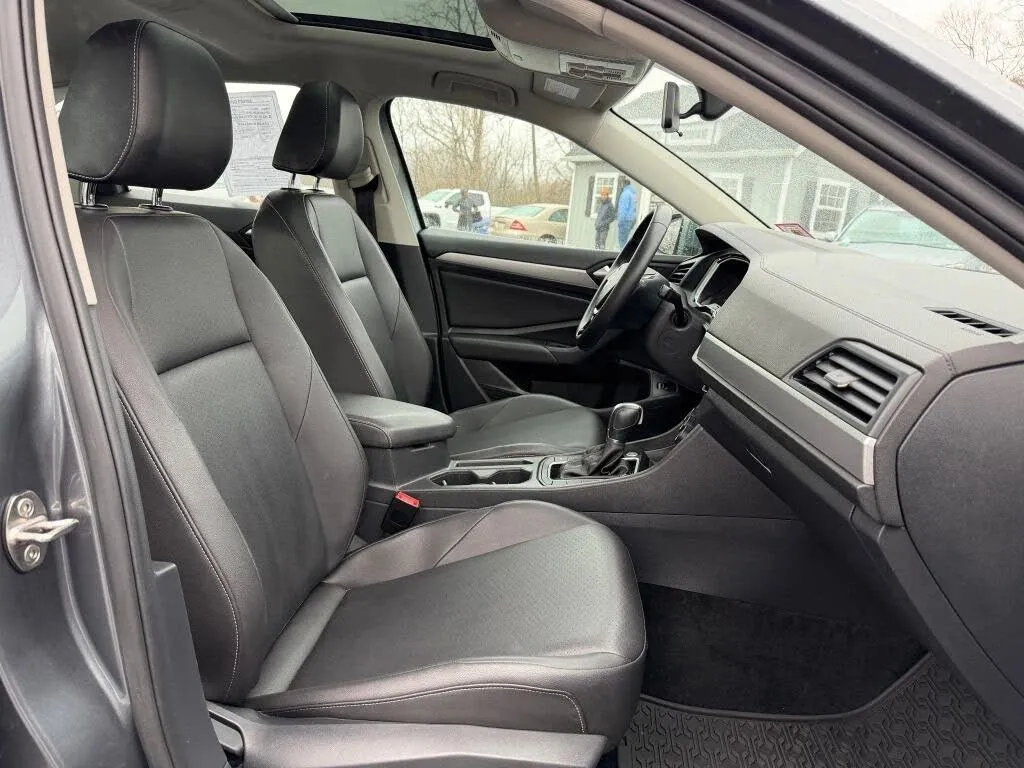 2019 Volkswagen Jetta SE - Photo 45