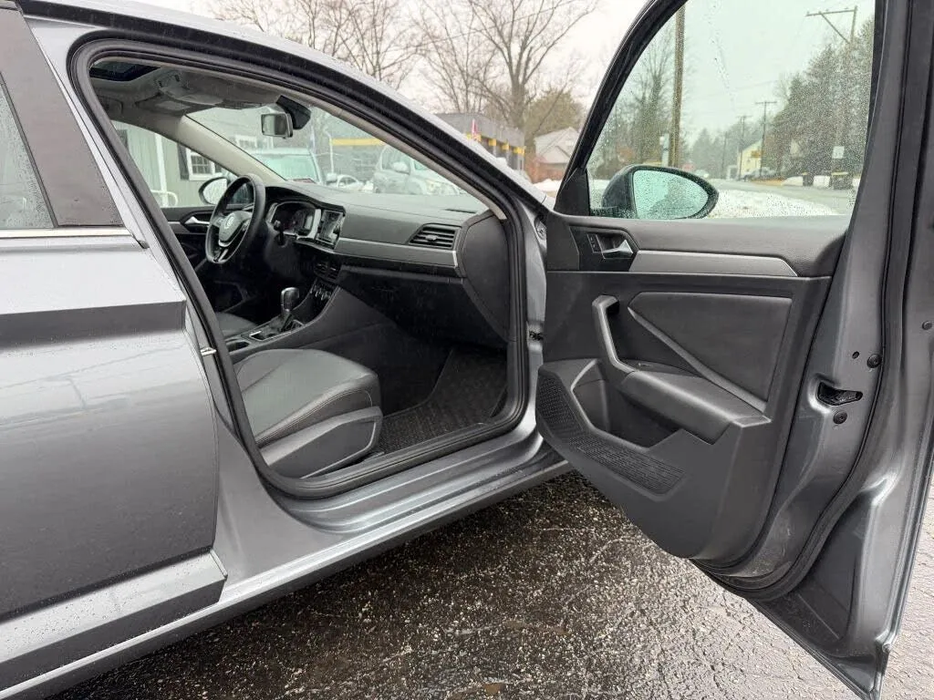 2019 Volkswagen Jetta SE - Photo 42