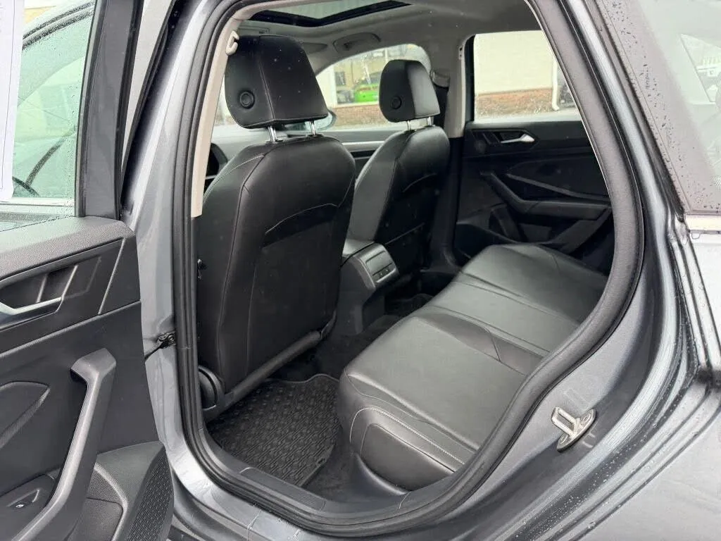 2019 Volkswagen Jetta SE - Photo 34