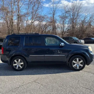 More photos of 2012 Honda Pilot Touring Sport Utility 4D at Reliable Car Connection, PA