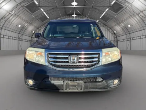 Photos of 2012 Honda Pilot Touring Sport Utility 4D for sale in Pottstown, PA at Reliable Car Connection