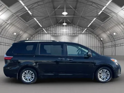 More photos of 2015 Toyota Sienna XLE Minivan 4D at Reliable Car Connection, PA