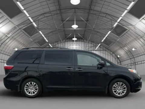 More photos of 2015 Toyota Sienna XLE Minivan 4D at Reliable Car Connection, PA