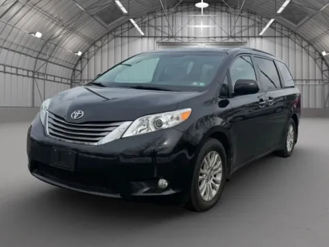 Photos of 2015 Toyota Sienna XLE Minivan 4D for sale in Pottstown, PA at Reliable Car Connection