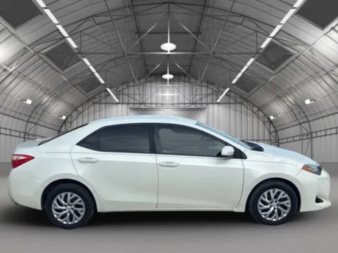 More photos of 2017 Toyota Corolla SE Sedan 4D at Reliable Car Connection, PA