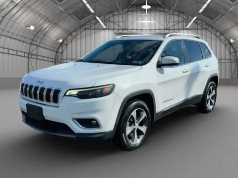 Photos of 2019 Jeep Cherokee Limited Sport Utility 4D for sale in Pottstown, PA at Reliable Car Connection