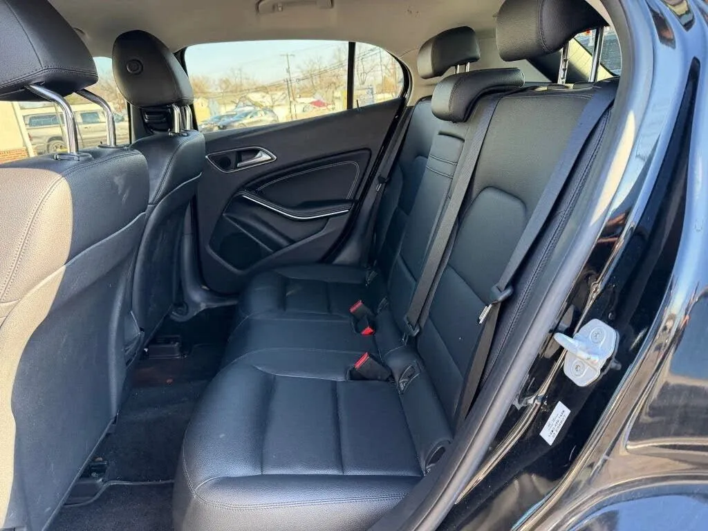 2015 Mercedes-Benz GLA-Class GLA250 - Photo 35