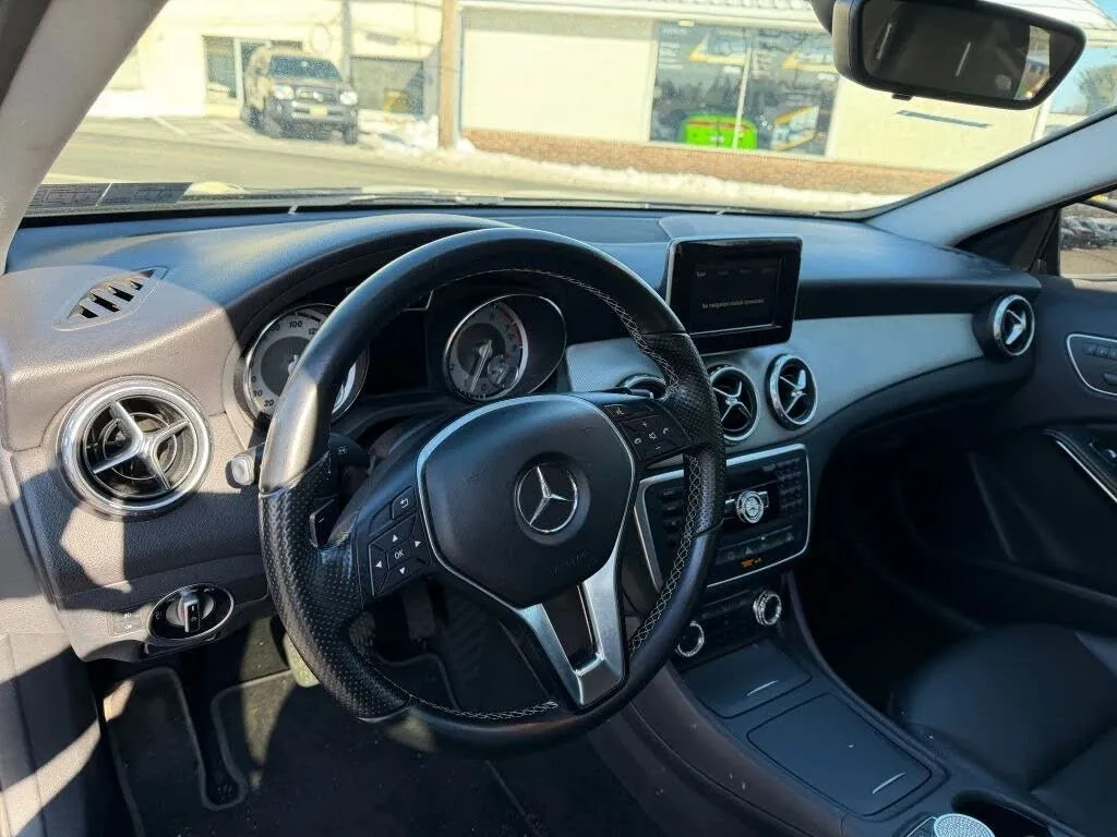 2015 Mercedes-Benz GLA-Class GLA250 - Photo 32