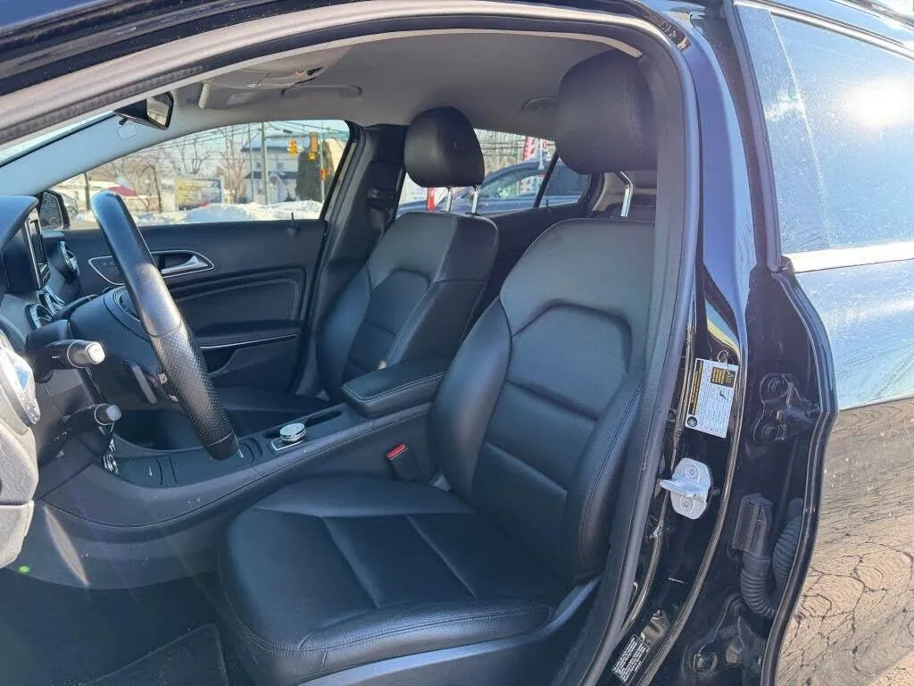 2015 Mercedes-Benz GLA-Class GLA250 - Photo 33