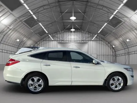 Another view of 2010 Honda Accord Crosstour EX-L Sport Utility 4D for sale in Pottstown, PA at Reliable Car Connection