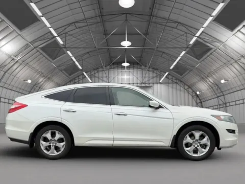 More photos of 2010 Honda Accord Crosstour EX-L Sport Utility 4D at Reliable Car Connection, PA