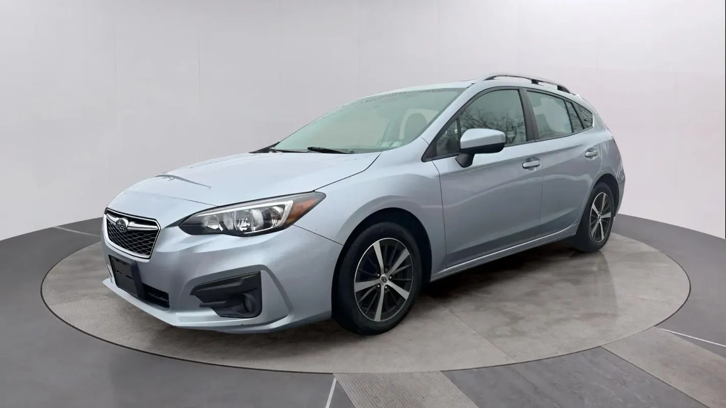 2019 Subaru Impreza Premium - Photo 10