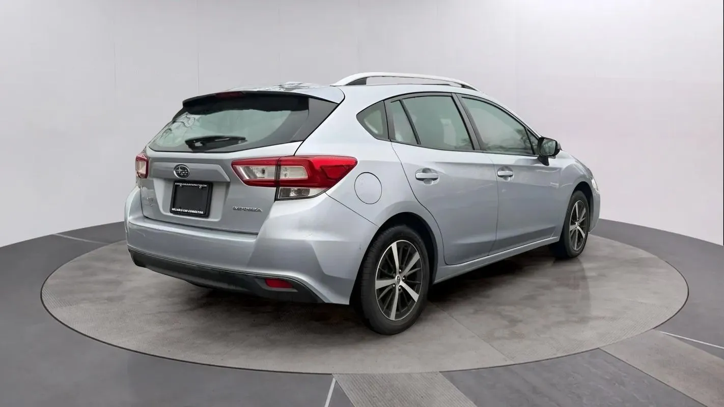 2019 Subaru Impreza Premium - Photo 6