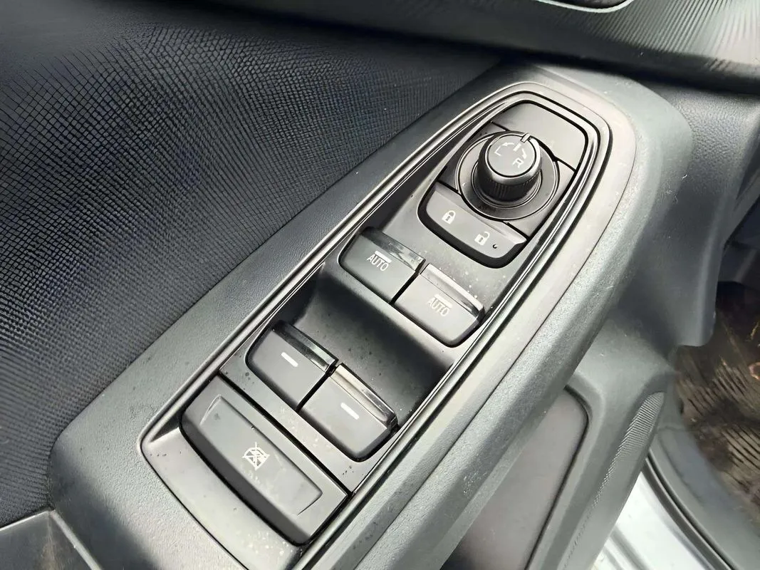 2019 Subaru Impreza Premium - Photo 19