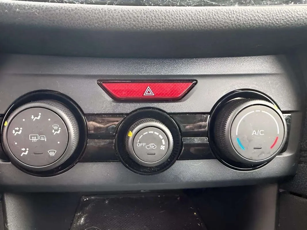 2019 Subaru Impreza Premium - Photo 29