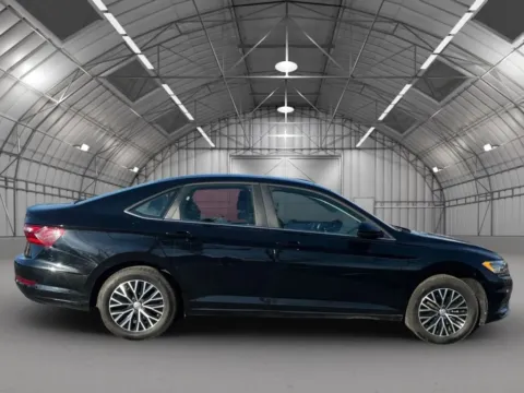 More photos of 2020 Volkswagen Jetta 1.4T SE Sedan 4D at Reliable Car Connection, PA