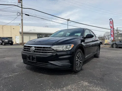 Black 2020 Volkswagen Jetta 1.4T SE for sale in Pottstown, PA