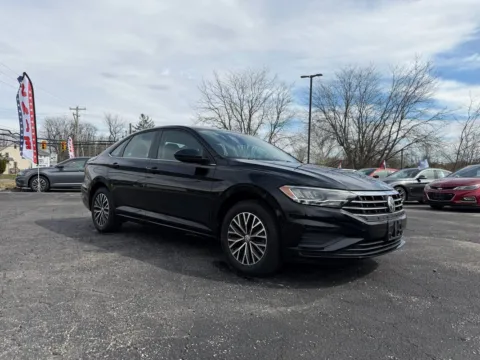 More photos of 2020 Volkswagen Jetta 1.4T SE at Reliable Car Connection, PA