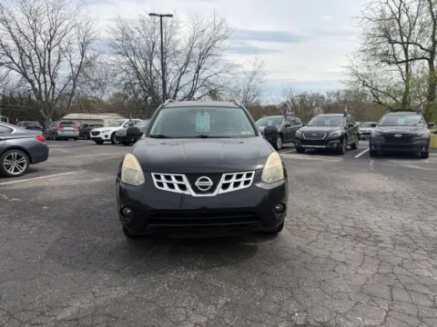 Photos of 2011 Nissan Rogue SV for sale in Pottstown, PA at Reliable Car Connection
