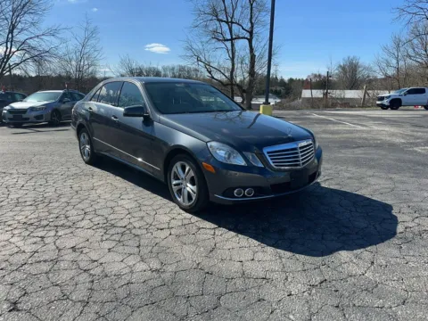 More photos of 2010 Mercedes-Benz E 350 4MATIC at Reliable Car Connection, PA