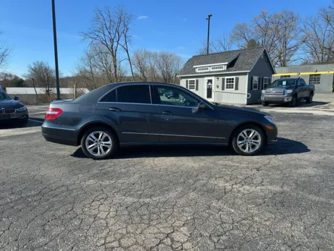 More photos of 2010 Mercedes-Benz E 350 4MATIC at Reliable Car Connection, PA
