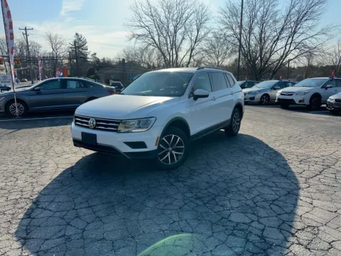 White 2020 Volkswagen Tiguan 2.0T SE for sale in Pottstown, PA